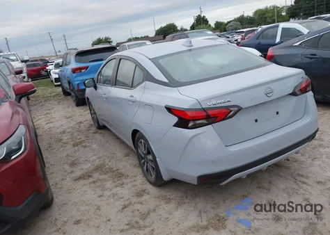 2024 Nissan Versa 1.6 Sv z USA, uszkodzony, nr VIN 3N1CN8EV1RL852359